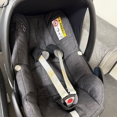 マキシコシ（Maxi-Cosi）チャイルドシートセットの画像