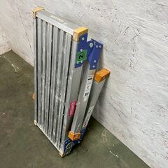 長谷川工業 アルミ足場台 DRX-0752 アルミ脚立 たち馬 H52cm 天板有効寸法70×30cm 最大荷重100kg 脚立 アルミ製 Y2240の画像