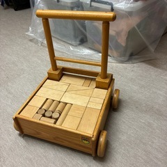 おもちゃ　積み木
の画像