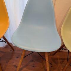 イームズチェア３脚　リプロダクトの画像