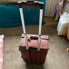 キャリーケースの画像