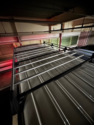 ハイエース純正キャリア