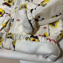 スポンジボブ上着の画像