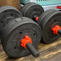 【中古品】可変式 ダンベル 重量変更  バーベル セット 筋トレ ホームジム トレーニング ウェイトトレーニング ダンベルの画像