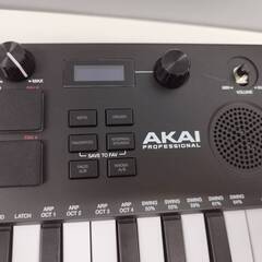 【良品】AKAI MPK mini play/ミニキーボードの画像