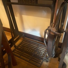 singer足踏み式ミシン（レトロ＆アンティーク）の画像