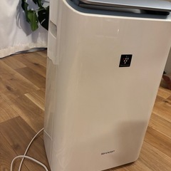SHARP 空気清浄除湿機の画像