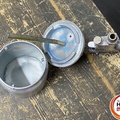 【引き取り限定】【中古品】ANEST IWATA アネスト岩田 W-101 小形スプレーガン ※カップ部分に凹み有の画像