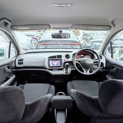★無限フルエアロ/アルミ！4WD！上級！ストリーム【RSZ】トランクウーファー付！バックカメラ！ETC！Bluetooth！フルセグ！フォグライト！の画像