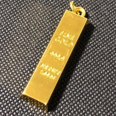 k18刻印あり   ゴールドペンダント　遺品整理　実家整理　ネックレスの画像