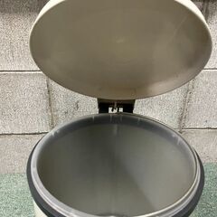 フットペダル式 ゴミ箱 10L ペールボックス 円柱 ごみ箱の画像