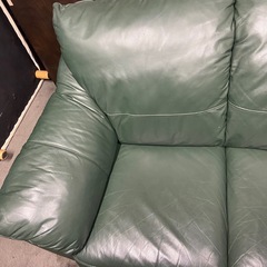leather world 2人掛けソファ　オールドグリーンの画像