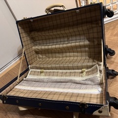 キャリーケースの画像