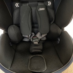 アップリカ　フォームフィット　ISOFIX ジュニアシート　チャイルドシートの画像