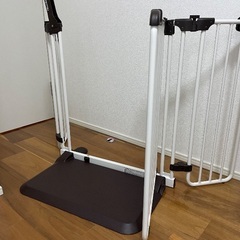 ベビーゲートの画像