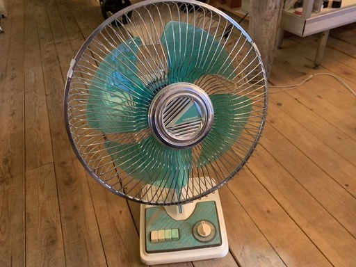 昭和レトロ扇風機（グリーン）現役