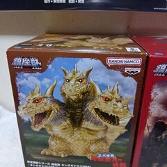 鎮座獣　ゴジラ-1.0＆キングギドラ＆メカゴジラ＆ポスター2枚の画像