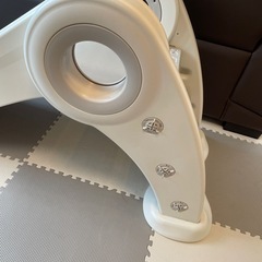 折りたたみ可能　室内滑り台の画像