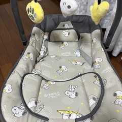 スヌーピー柄 バウンサー グレー おもちゃ付き、　ペット用　バスタブ　ピンク　の画像