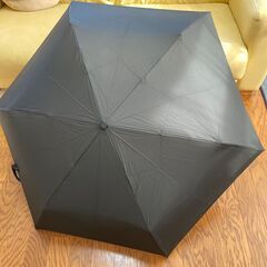 used 折りたたみ傘　黒　③の画像