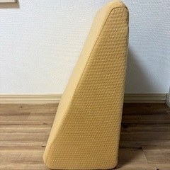 三角クッションの画像