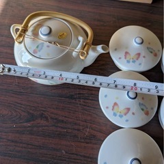 未使用品？ 有田焼 友右衛門 茶器セット 木箱入り 番茶器 急須 湯呑 5客 茶道具 煎茶具 陶器蓋物 湯呑の画像