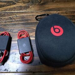 【ヘッドホン】Beats Solo 2 Wireless MHNJ2PA/A （レッド）の画像