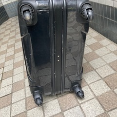 大型スーツケース75.50.30の画像