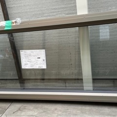 未使用・長期保管品 リクシル LIXILサーモスL高所用横すべり出し窓 右吊ねじ付オペハンドル16005R［15705R］ の画像