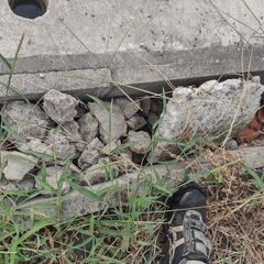 高松 コンクリートガラ  砂利替わり 水はけ 土地改良 隙間埋め用に の画像