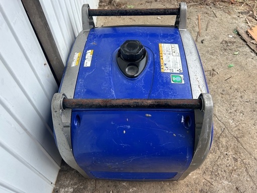 YAMAHA インバータ発電機 EF2000is 2.0kVA静音　軽量 発電機　ポータブル　ガソリン 野外　農業 キャンプ 洗車　非常用　オイルセンサー 2.0kVA 2000W 12v 8A 100v 50/60Hz　　ヤマハ　インバーター　宮崎　簡易始動動画あり