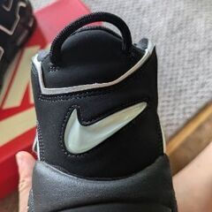 NIKE　モアテン👟の画像