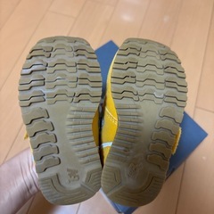 キッズスニーカー　13.5 ニューバランスの画像