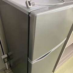 SHARP 冷蔵庫の画像