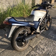ホンダ　VTZ250  　書類付レストアベース車の画像