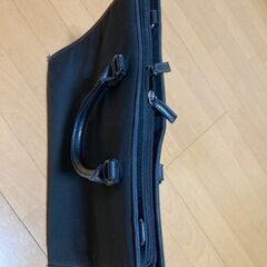 ビジネスバック（黒）中古　ショルダーベルトありの画像