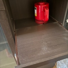 食器棚の画像