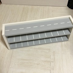 車　収納棚　トミカ30台の画像