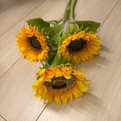 ひまわり（造花）の画像
