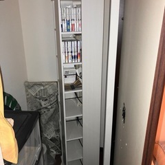 回転式縦型本棚 ホワイトカラー木目調の画像