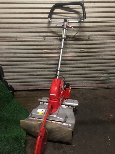 実働　イセキ　自走式斜面刈草刈機　たすかる505   畦草刈機