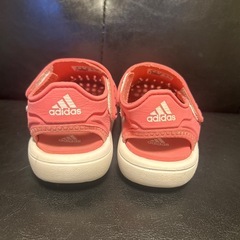 アディダス　サンダル　子供　キッズの画像