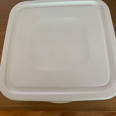 タッパーの画像