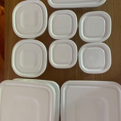 タッパーの画像