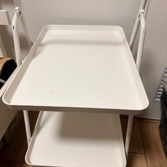 シンプルな2段メタル収納ラック（50×34×73cm）の画像