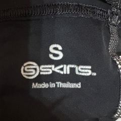［美品SKINS レッグスリーブSサイズの画像