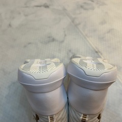アンダーアーマー　バッシュ　24cmの画像