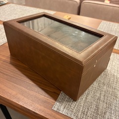 時計／ジュエリーケースの画像