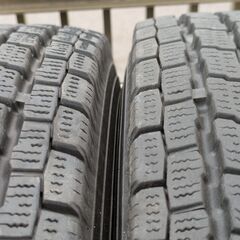 工賃こみ　軽トラ軽バン専用ヨコハマ製冬タイヤ１４５／８０Ｒ１２（８０／７８Ｌ）　４本セットの画像