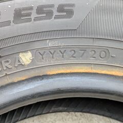 工賃こみ　軽トラ軽バン専用ヨコハマ製冬タイヤ１４５／８０Ｒ１２（８０／７８Ｌ）　４本セットの画像